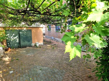 2 camere giardino in venditaReggio Emilia - Pappagnocca