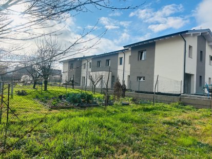 Villa schiera centrale in venditaReggio Emilia - Fogliano