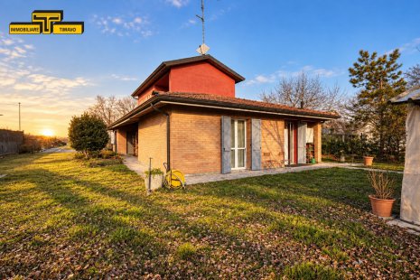 Casa con piu' unita' in venditaReggio Emilia - Pieve Modolena