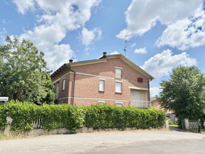 Abbinata in venditaNovellara - Novellara