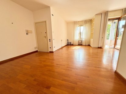 2 camere in venditaReggio Emilia - Villa Verde