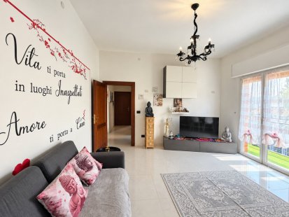 2 camere in venditaReggio Emilia - S. Pellegrino