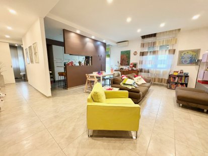 3 camere in venditaReggio Emilia - Rosta Nuova