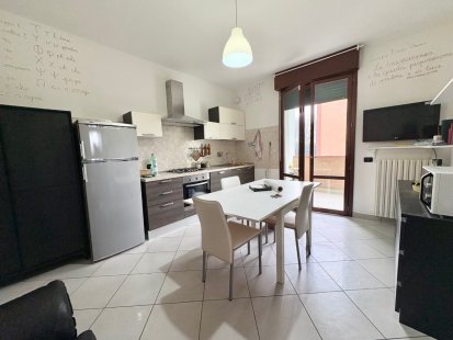 1 camera in venditaReggio Emilia - Masone