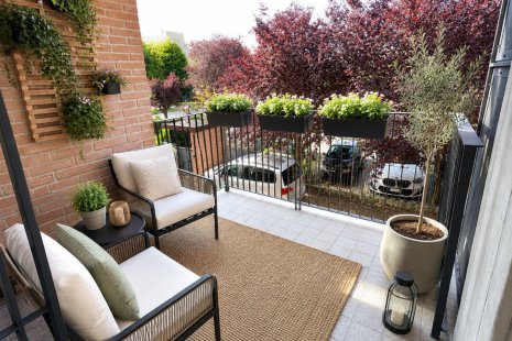 2 camere in venditaReggio Emilia - Orologio