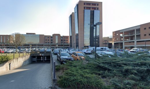 Garage in venditaReggio Emilia - Gardenia