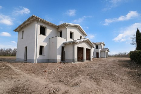 Abbinata in venditaReggio Emilia - Quinzio