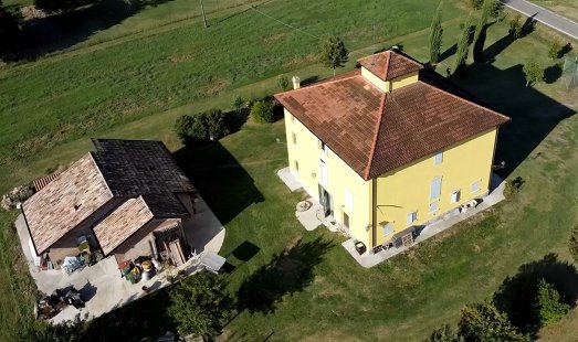 Casa singola in venditaReggio Emilia - Sesso